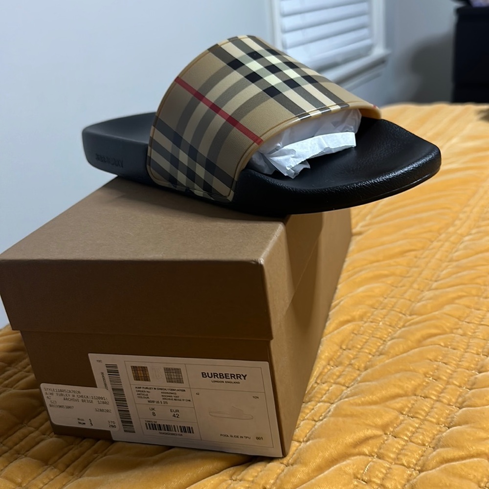 Burberry Men’s Rubber Slides